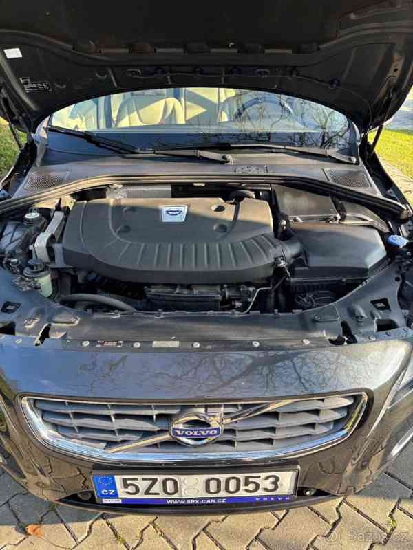 Volvo V60 2,0   D4 Summum - foto 11