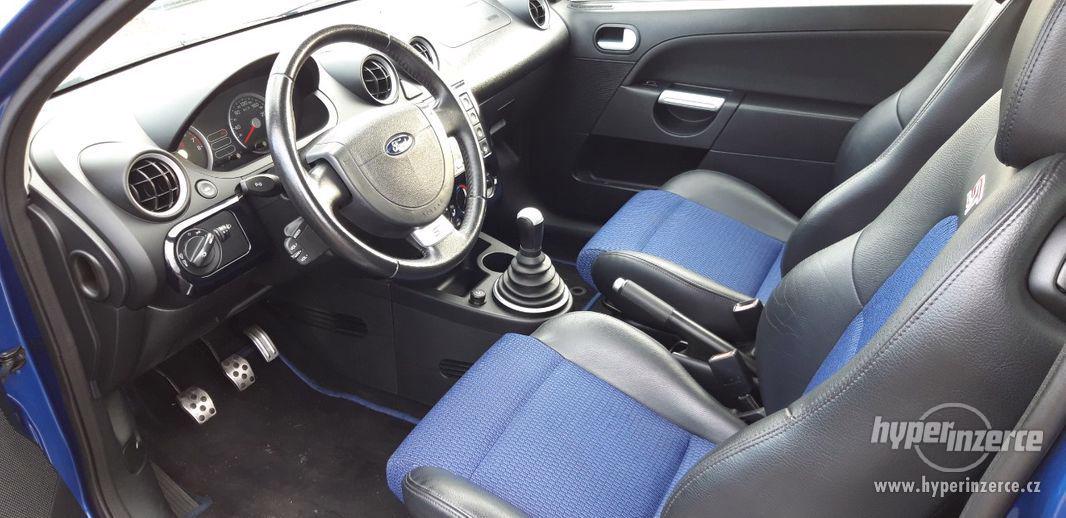 Ford Fiesta ST 150 2.0 Duratec 110 kW - foto 10