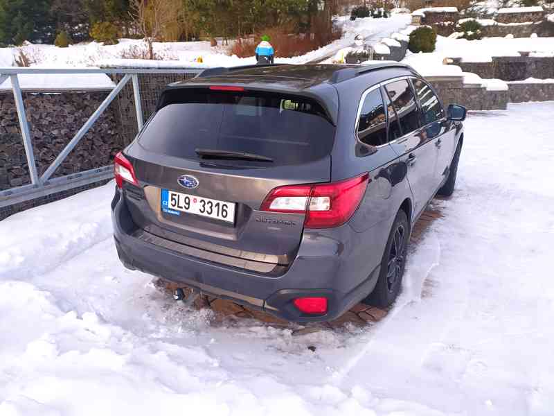 Subaru Outback, LIMITED 2,5i X special edition - foto 9