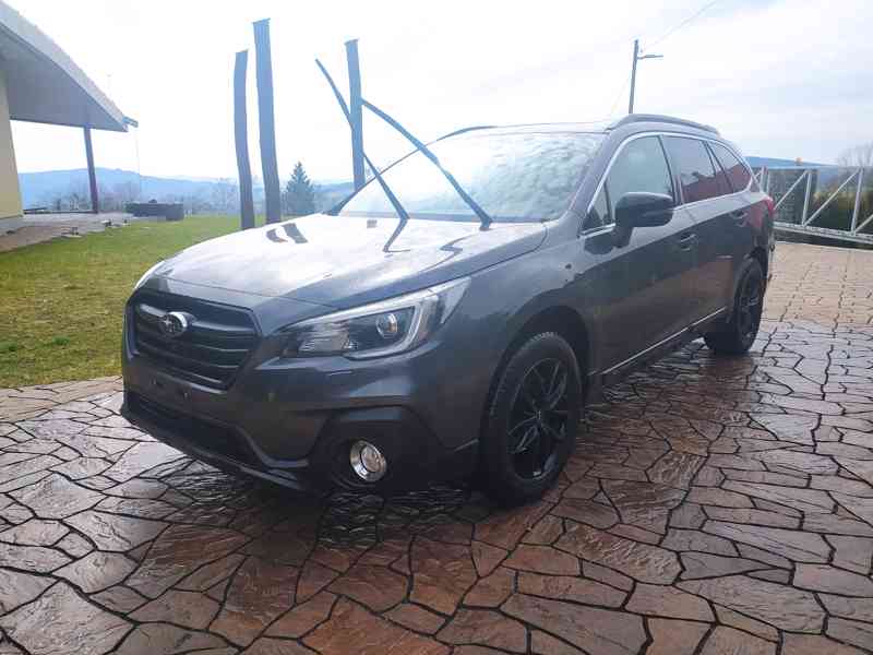 Subaru Outback, LIMITED 2,5i X special edition - foto 23