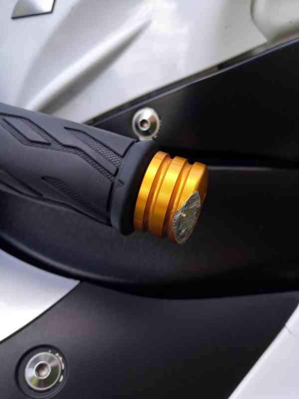 Suzuki GSX-R 1000 K9 - foto 12