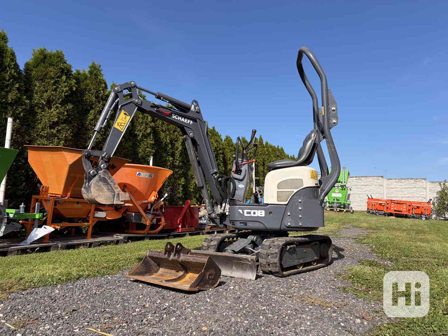 minibagr SCHAEFF TC 08 10/2020  - 550mth TOP STAV - foto 1