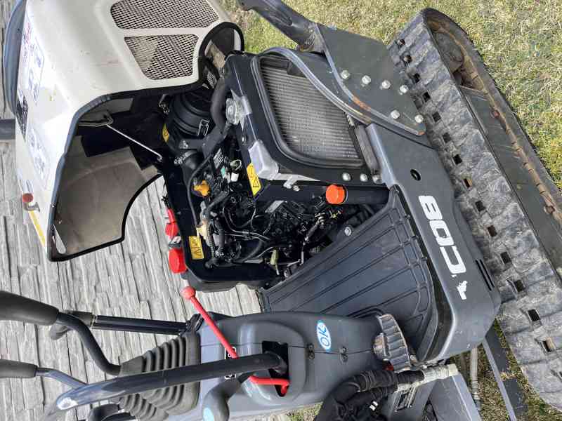 minibagr SCHAEFF TC 08 10/2020  - 550mth TOP STAV - foto 8