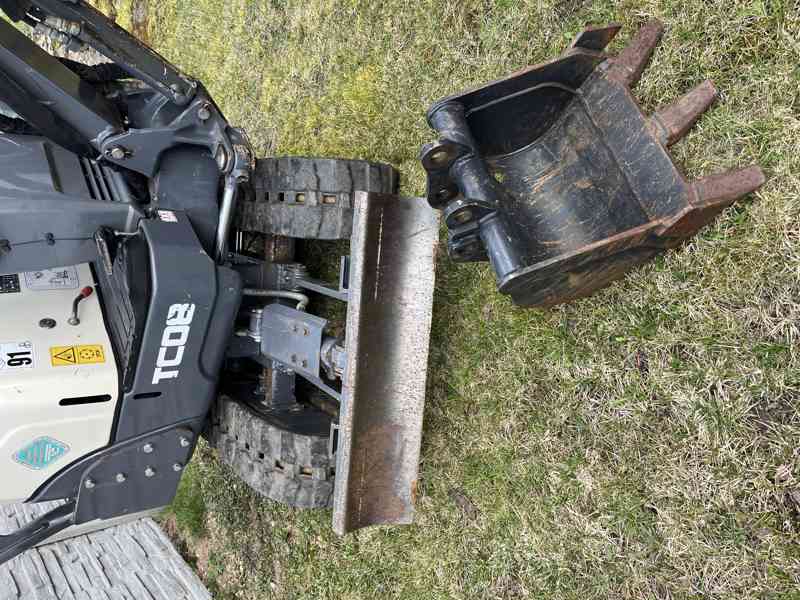 minibagr SCHAEFF TC 08 10/2020  - 550mth TOP STAV - foto 6