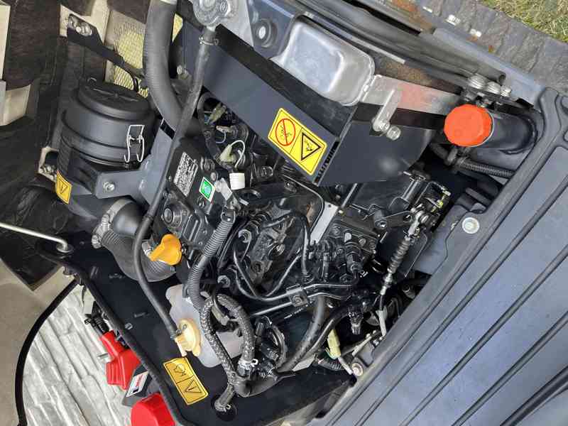 minibagr SCHAEFF TC 08 10/2020  - 550mth TOP STAV - foto 7