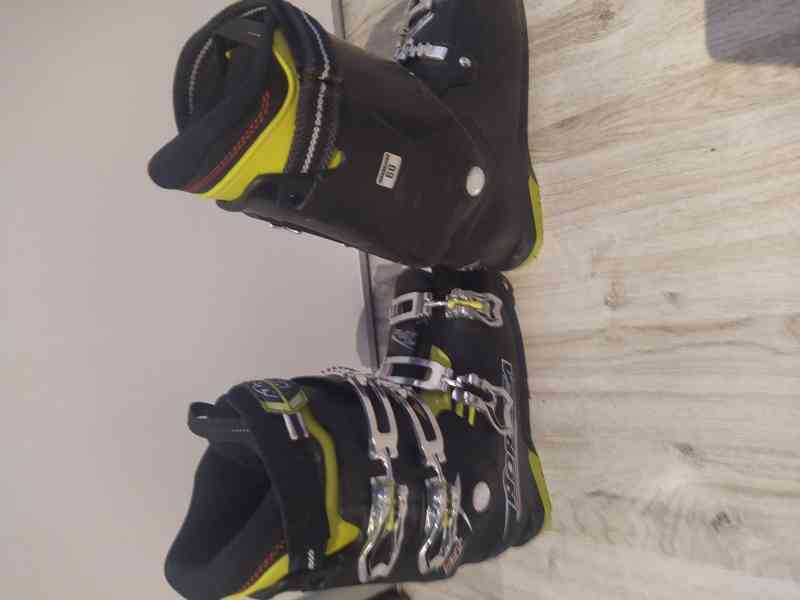  prodám lyžáky ,lyže, kalhoty  - foto 3