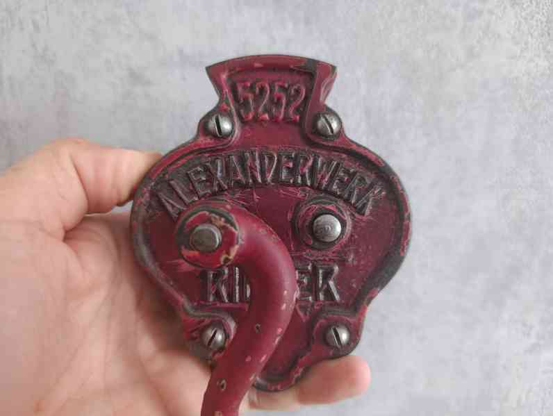 Zachovalý mlýnek zřejmě na fazolové lusky ALEXANDERWERK - foto 7