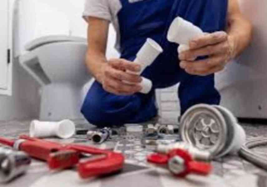 Sháním na živnost 2x VYUČENÉ INSTALATÉRY do Chemnitz