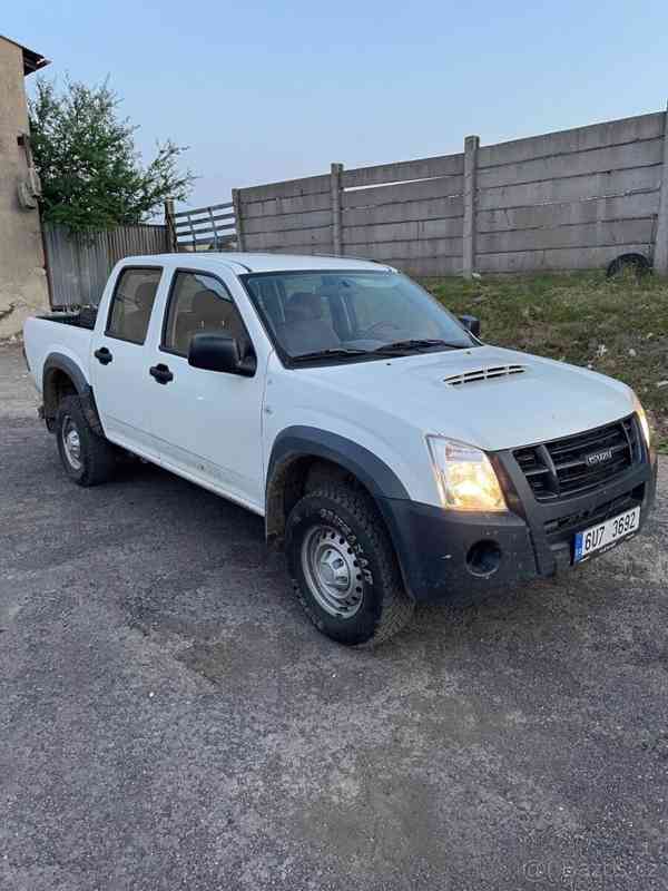 Isuzu D-Max 2,5   D-MAX TD r.v.2011 - foto 4