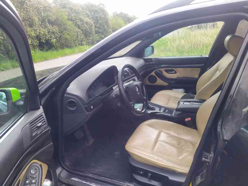 BMW E39 530d - foto 6