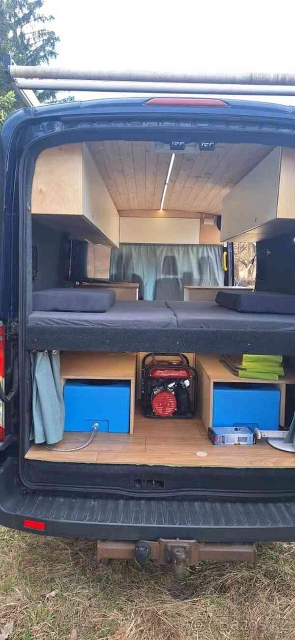 Ford Transit Obytná dodávka - foto 13