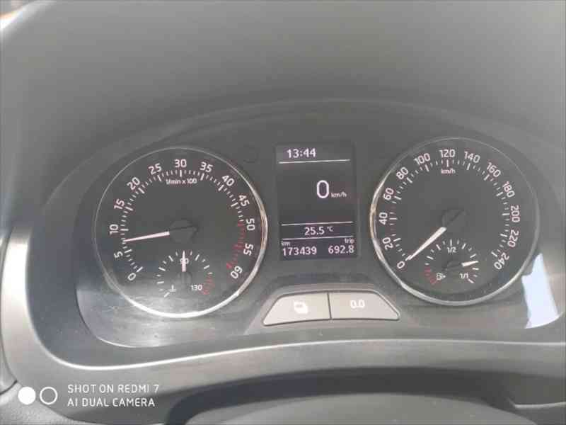 Škoda Rapid 1,6   tdi/66kw - foto 3