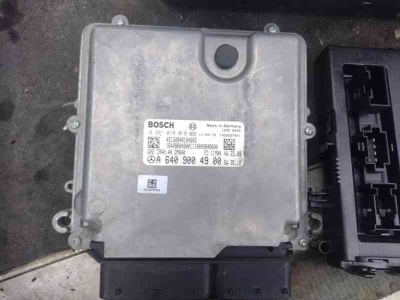 MERCEDES B180CDI MOTOR ECU,ZAPALOVÁNÍ - foto 3