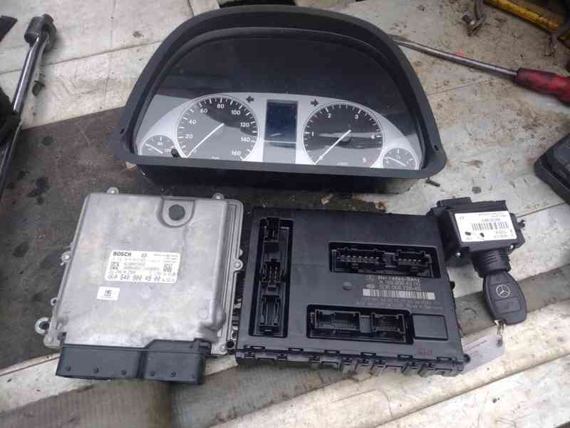 MERCEDES B180CDI MOTOR ECU,ZAPALOVÁNÍ - foto 5