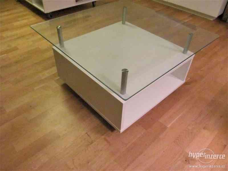 Konferenční stolek skleněný a dřevěný, bílý, úložný prostor - foto 4