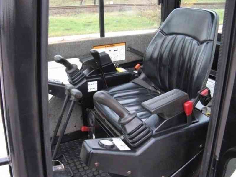 Bobcat 323 Minibagr - foto 4