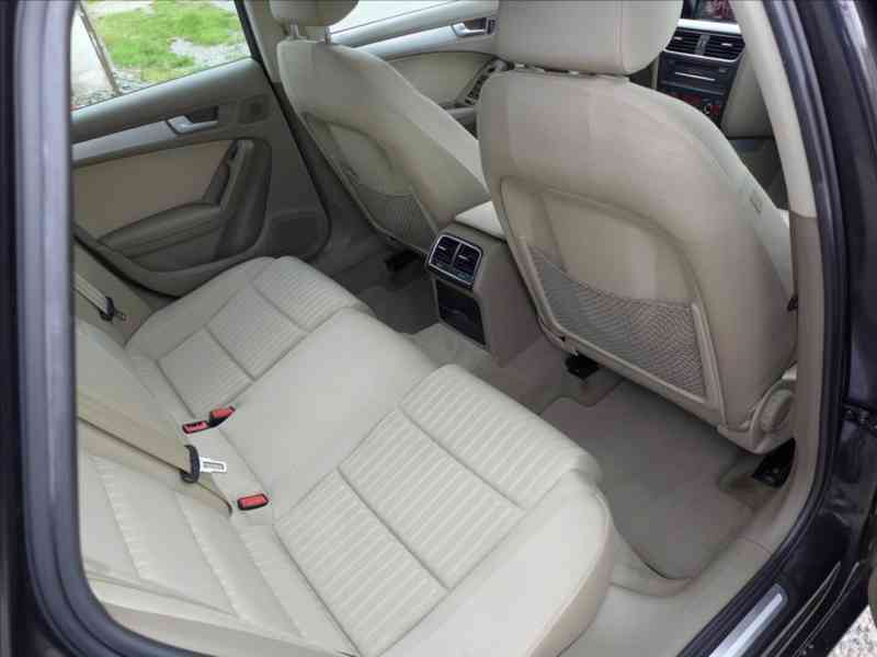 Audi A4 2,0 TDI 4x4, NAVI, 1.MAJITEL - foto 9