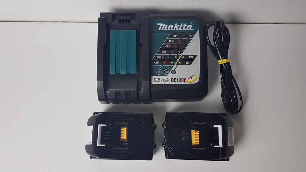 2 x Makita 18V 6ah baterie s nabíjecí stanicí - foto 3