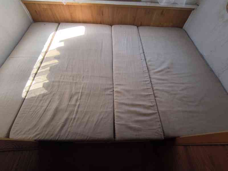 Levný karavan, bez dokladů, interiér ve dřevě, odvoz možný. - foto 13