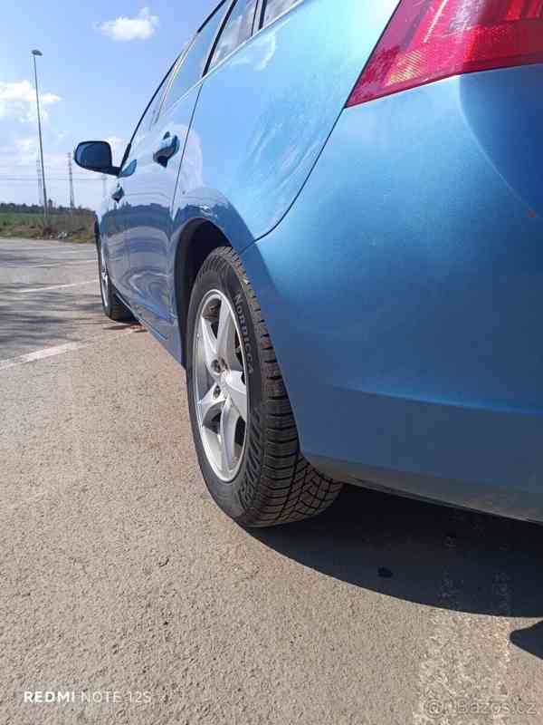 Volvo V60 2,0 - foto 16