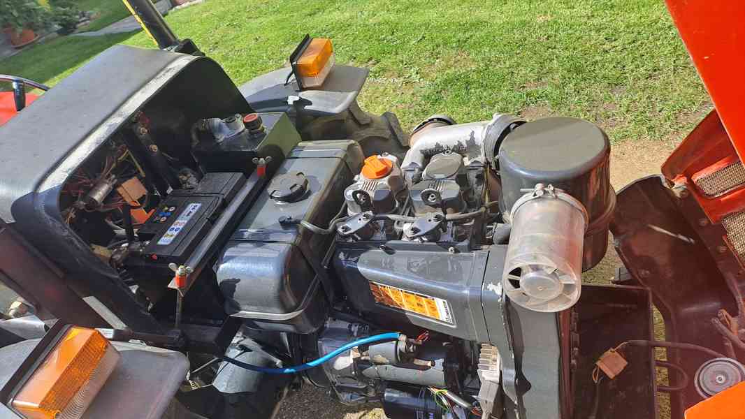 Malotraktor AGT 830 - foto 4