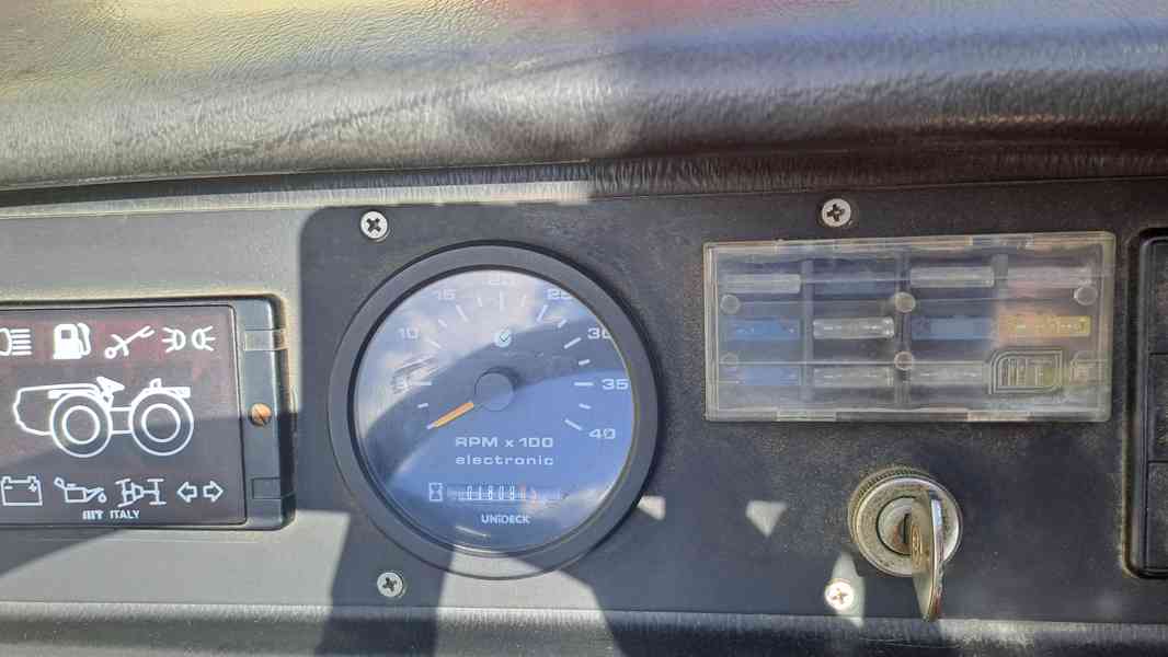 Malotraktor AGT 830 - foto 3