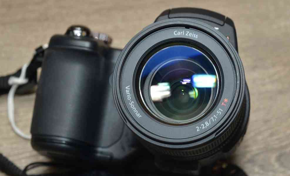 SONY Cyber-Shot DSC-F828 Prof. *8Mpix *7x O. Zoom - foto 4