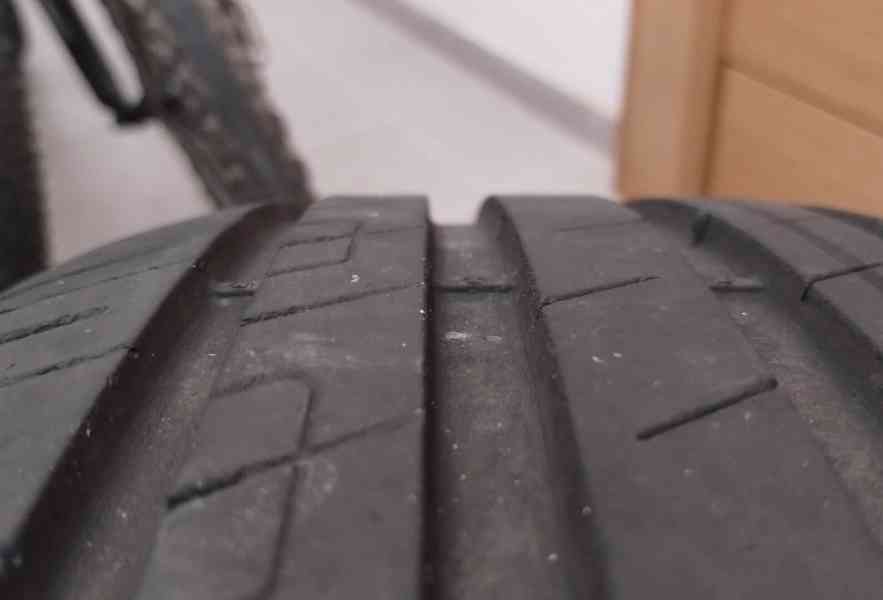 Prodám 4 letní pneumatiky Goodyear EfficientGrip Performance - foto 5