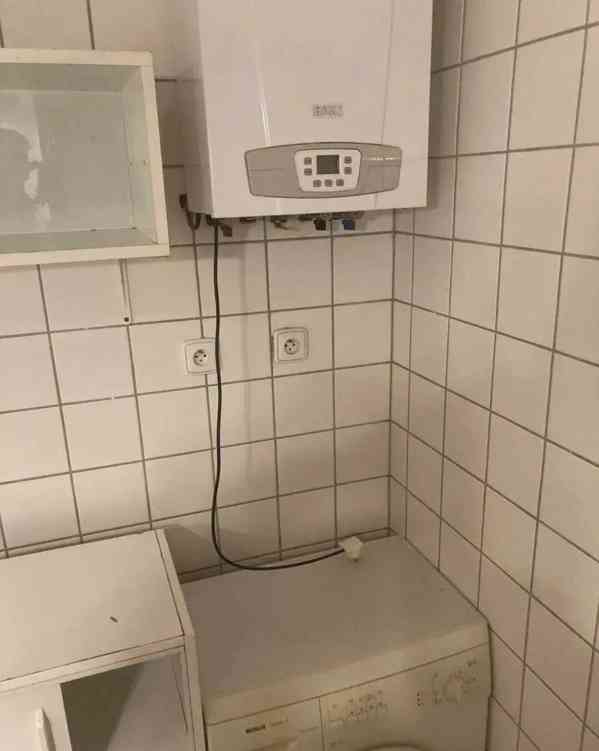 Pronájem bytu 3+1 70 m² - foto 9