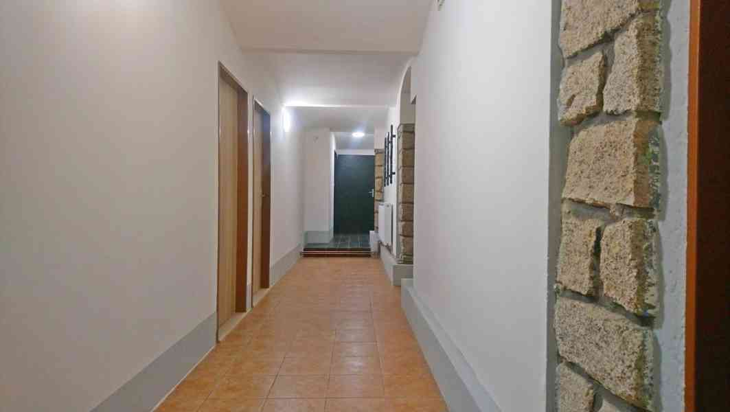 Pronájem 4+1, 160m2 (suterén)(Jablonec n.N., ul. Lidická) - foto 16