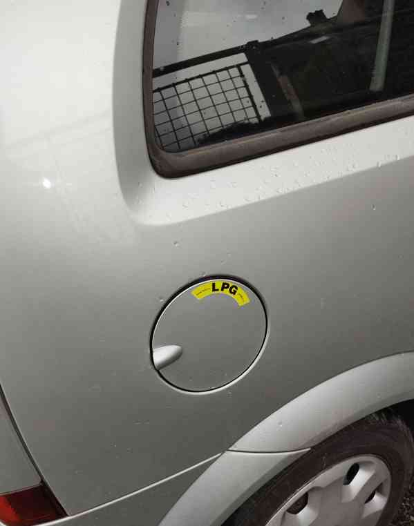 Prodám Opel Meriva 1.6 benzín+LPG - foto 5