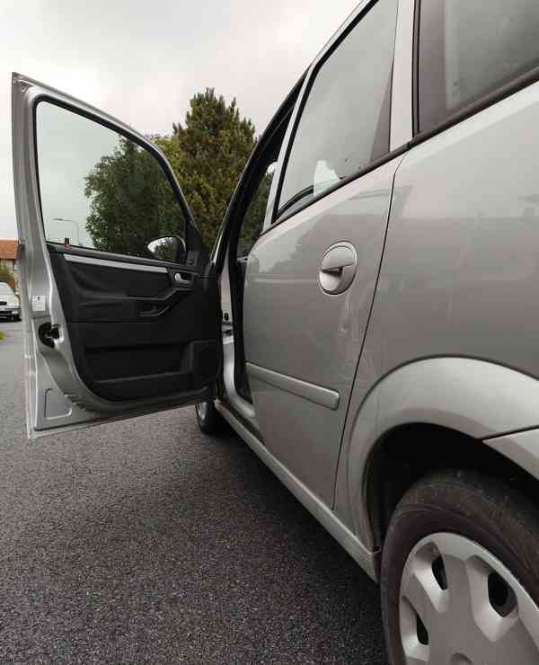 Prodám Opel Meriva 1.6 benzín+LPG - foto 4