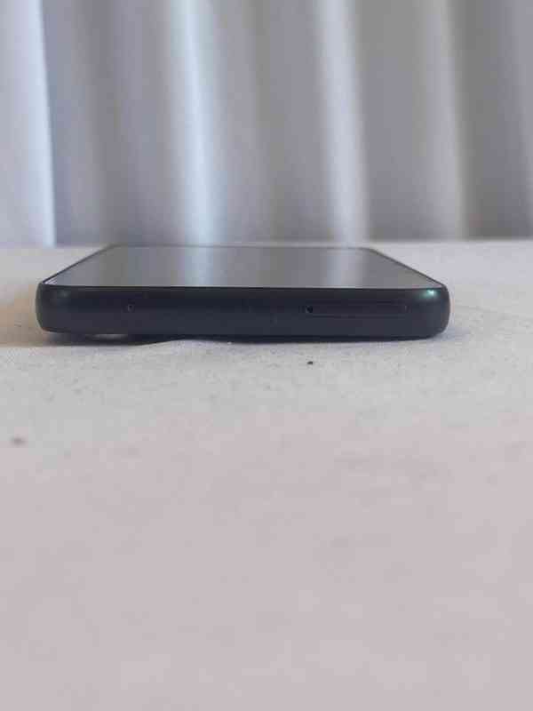 Samsung Galaxy A55 5G – funkční, rozbitý USB-C port, pras... - foto 6