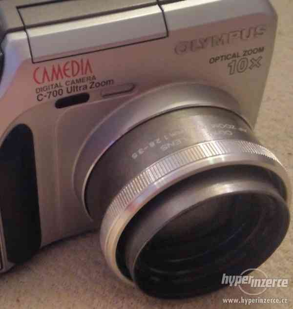 Digitální fotoaparát Olympus C-700 - k opravě nebo na ND. - foto 9