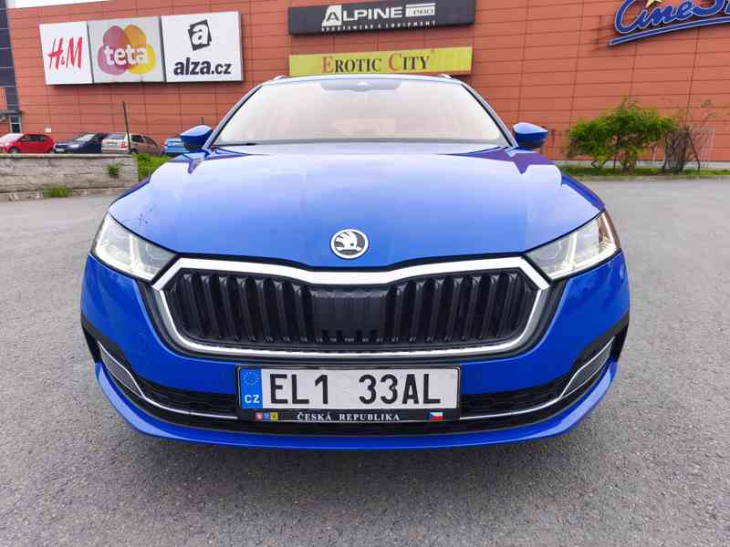 Škoda Octavia iV combi 1.4 TSi Hybrid 150 kW DPH - foto 2