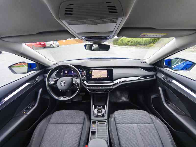 Škoda Octavia iV combi 1.4 TSi Hybrid 150 kW DPH - foto 13