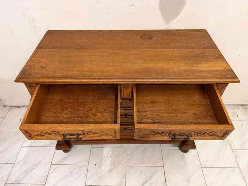 Starožitná masivní komoda - foto 6