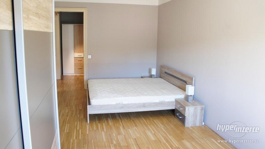 Prodej bytu 2+kk, Rohanské nábřeží, Praha 8 Karlín bez provi - foto 5