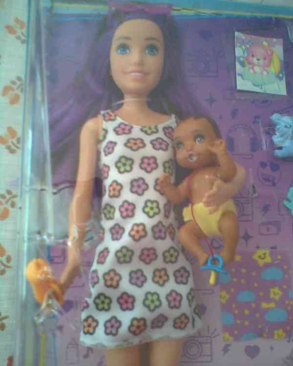 NOVÉ sady s Barbie - foto 2