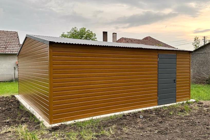 Plechová garáž 6x6m sedlová střecha 2x vrata + dveře TS315 - foto 2