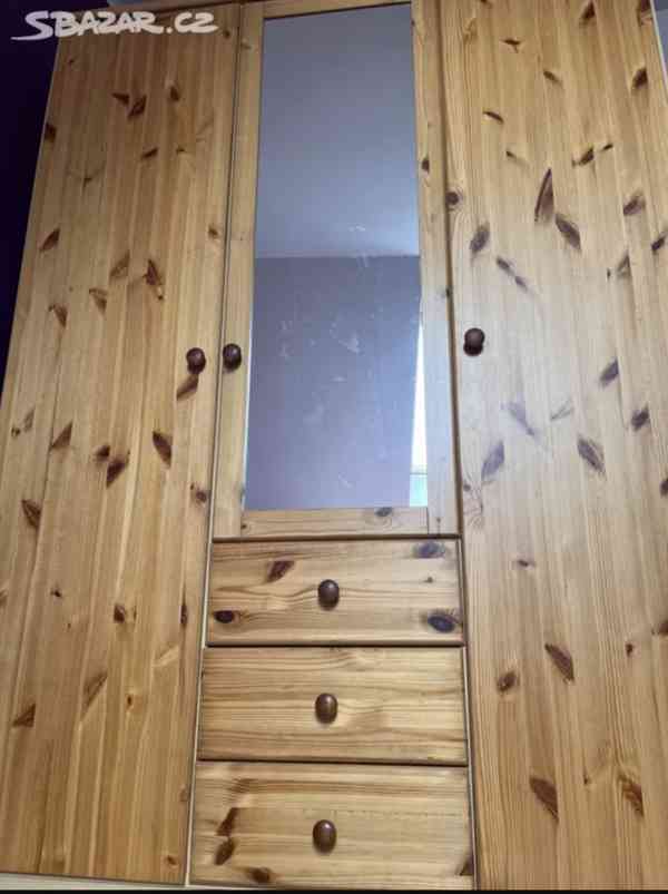 Skříň z borovice - foto 2