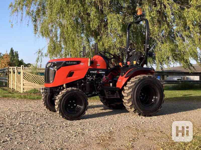 MITSUBISHI STARTRAC 26HP COMPACT TRACTOR WITH TOPPER - foto 7