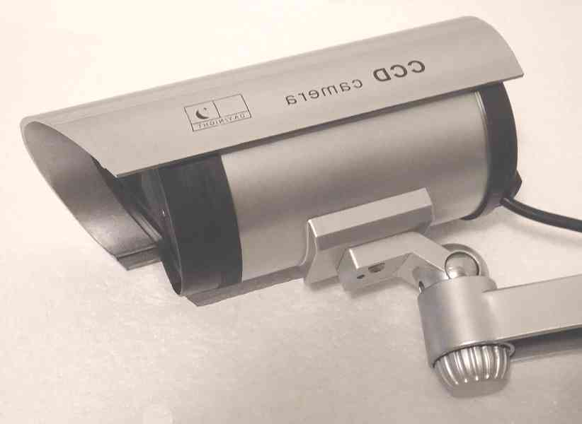 Venkovní BEZPEČNOSTNÍ SMART KAMERA, Wifi nová, nerozbalená.  - foto 11