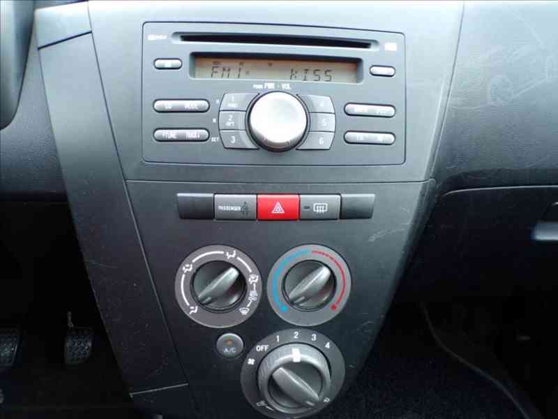 Daihatsu Cuore 1,0 i 1.MAJITEL,KLIMATIZACE - foto 7