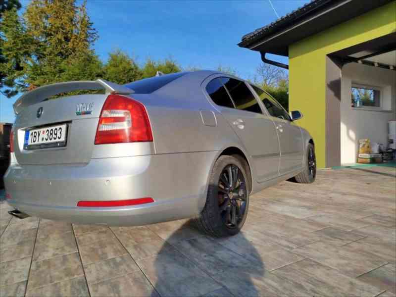 Škoda Octavia 2,0   TFSI 147KW - foto 4