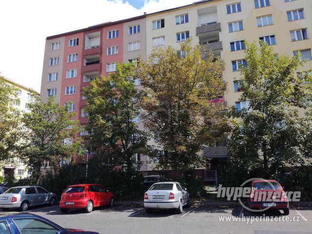 Prodej bytu 3+1s lodžií , 67 m2, OV , ulice Čankovská , Rybáře , okr. Karlovy Vary - foto 1