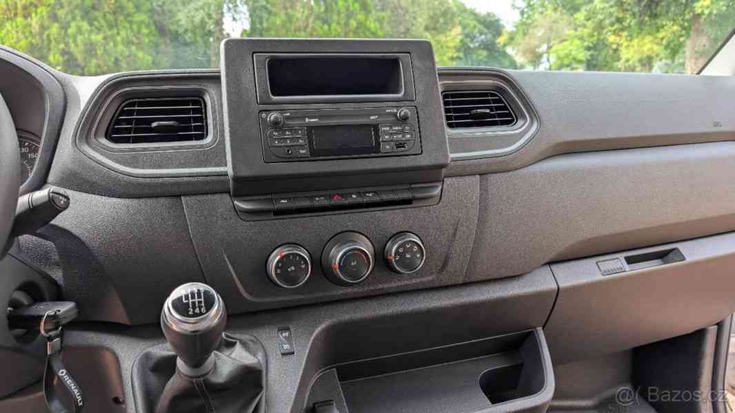Renault Master 2,3   dCi 100 kW – 1. majitel, ČR - foto 12