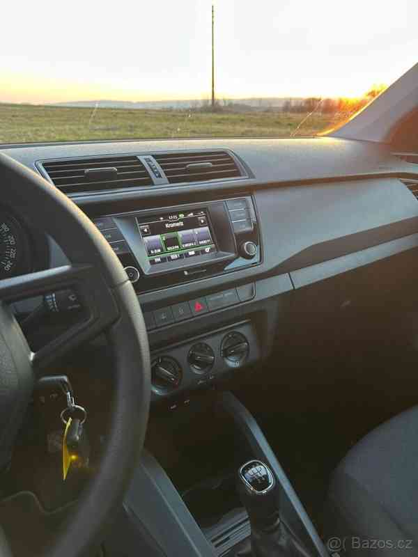Škoda Fabia 1,2   TSI 66KW - foto 13