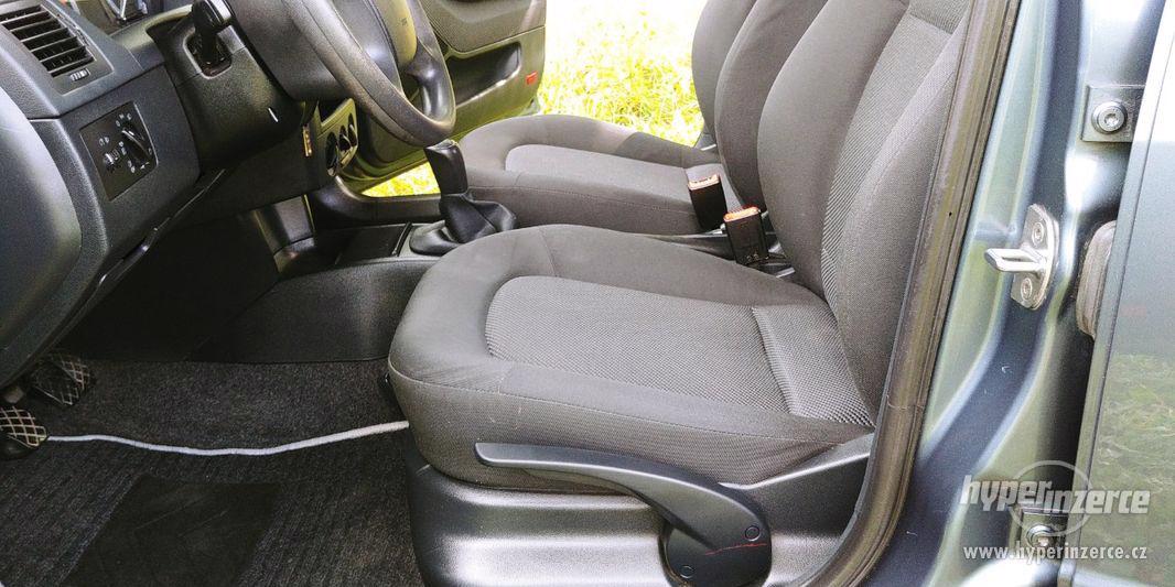 ŠKODA FABIA 1.9 SDI • GARANCE KM •VELMI PĚKNÝ STAV •FACELIFT - foto 27