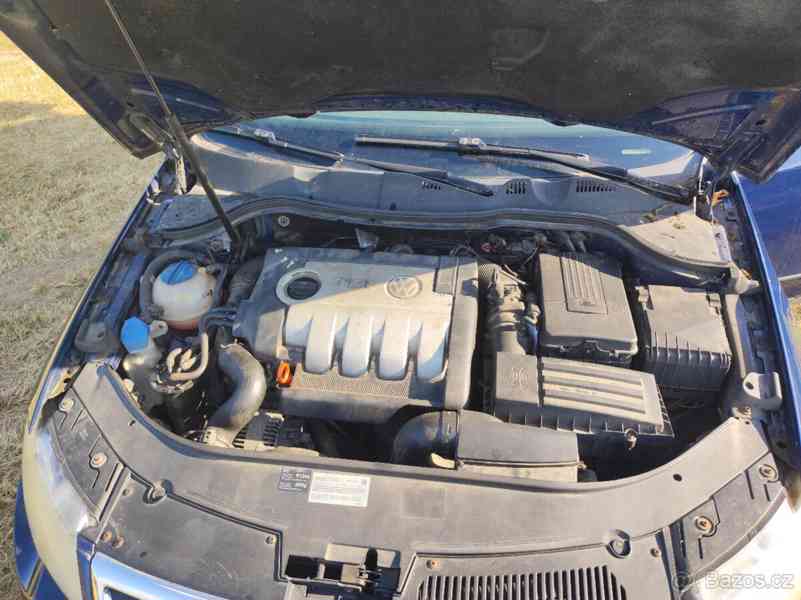 VW PASSAT 2.0 TDi 103kW r.v.2005 - foto 18